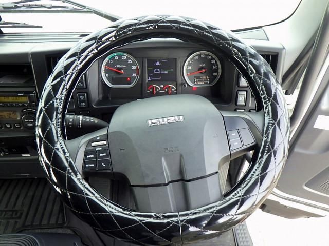 ISUZU FORWARD 2023 Image 31