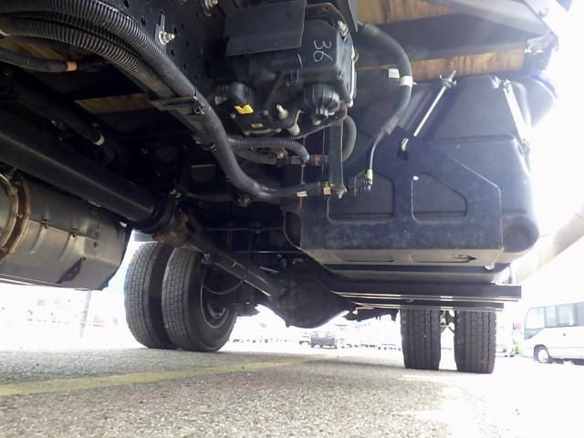 ISUZU FORWARD 2023 Image 31