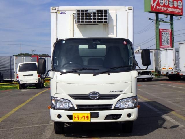 HINO DUTRO 2017 Image 31