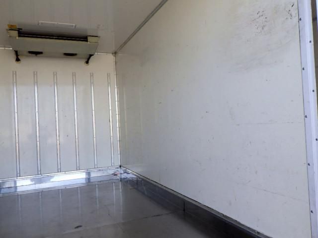 HINO DUTRO 2017 Image 31