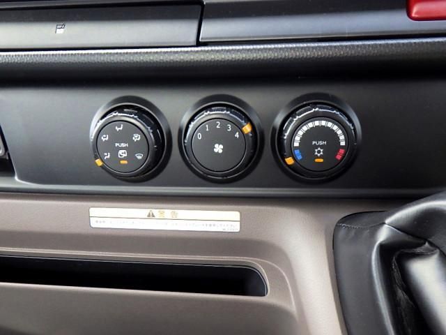 MITSUBISHI CANTER 2024 Image 31