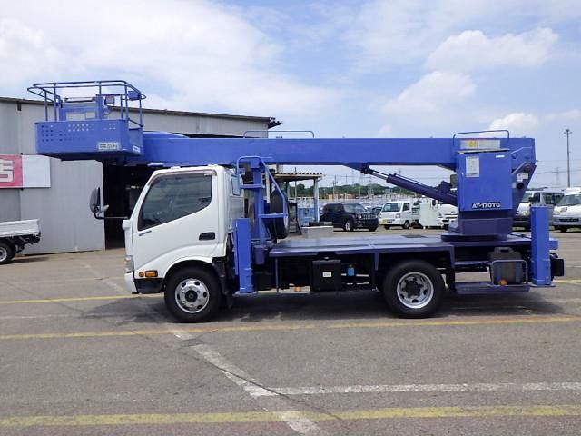 HINO DUTRO 2012 Image 31