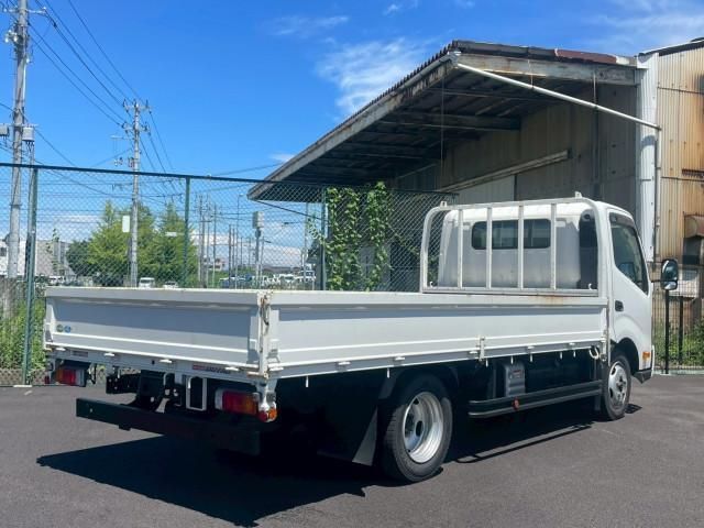 HINO DUTRO 2020 Image 31