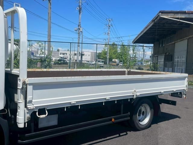 HINO DUTRO 2020 Image 31