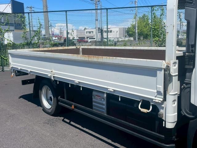 HINO DUTRO 2020 Image 31