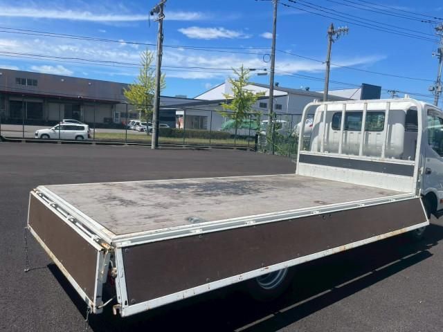 HINO DUTRO 2020 Image 31