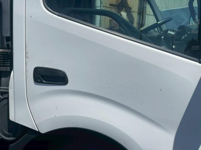 HINO DUTRO 2020 Image 31