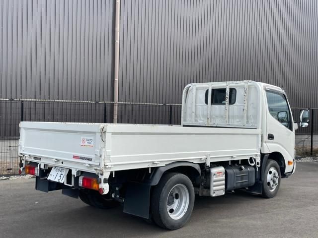 HINO DUTRO 2022 Image 31