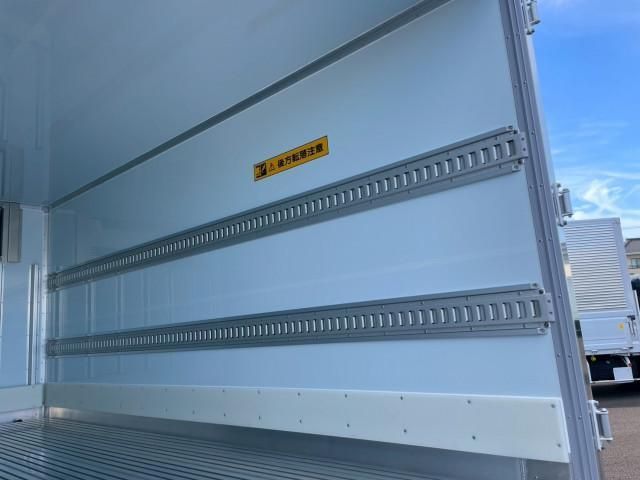 HINO DUTRO 2024 Image 31