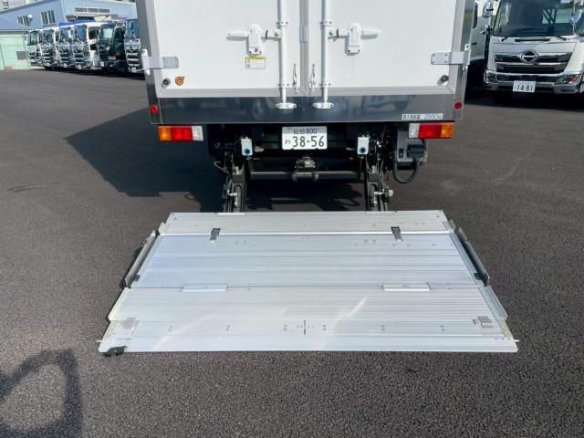 HINO DUTRO 2024 Image 31