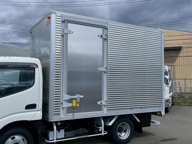 HINO DUTRO 2024 Image 31