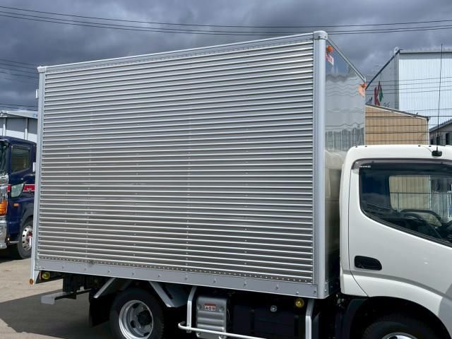HINO DUTRO 2024 Image 31