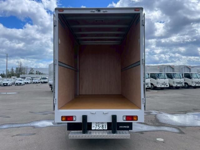 HINO DUTRO 2024 Image 31