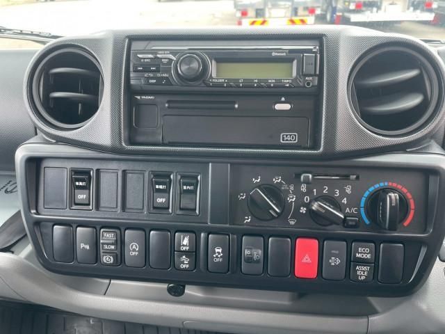 HINO DUTRO 2024 Image 31