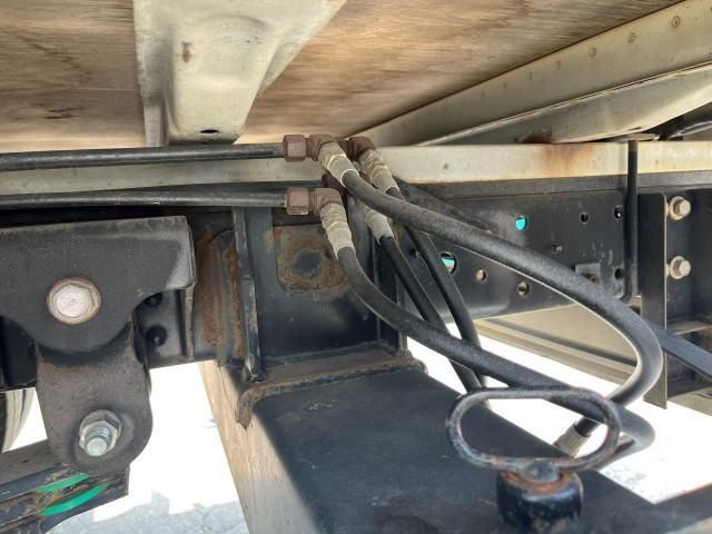 HINO DUTRO 2006 Image 31