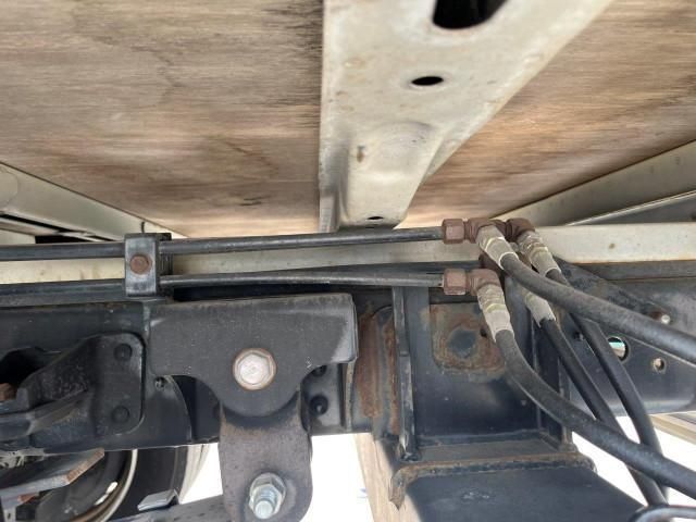 HINO DUTRO 2006 Image 31