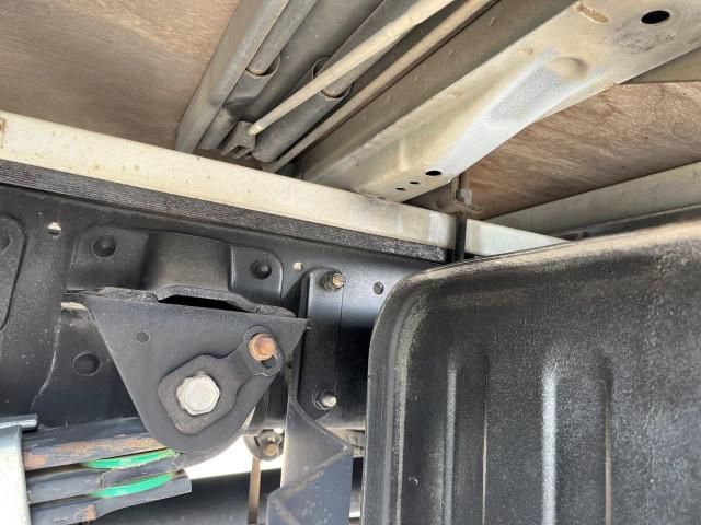 HINO DUTRO 2006 Image 31