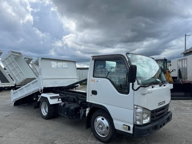 ISUZU ELF 2017 Image 31
