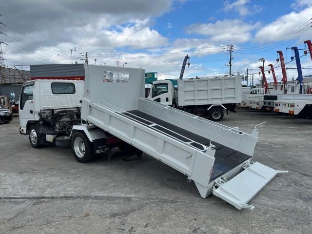 ISUZU ELF 2017 Image 31