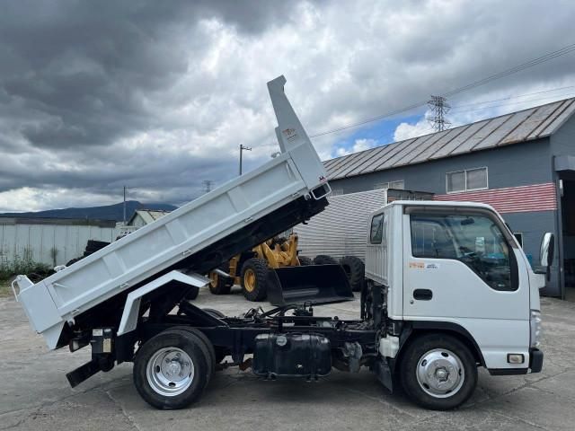 ISUZU ELF 2017 Image 31