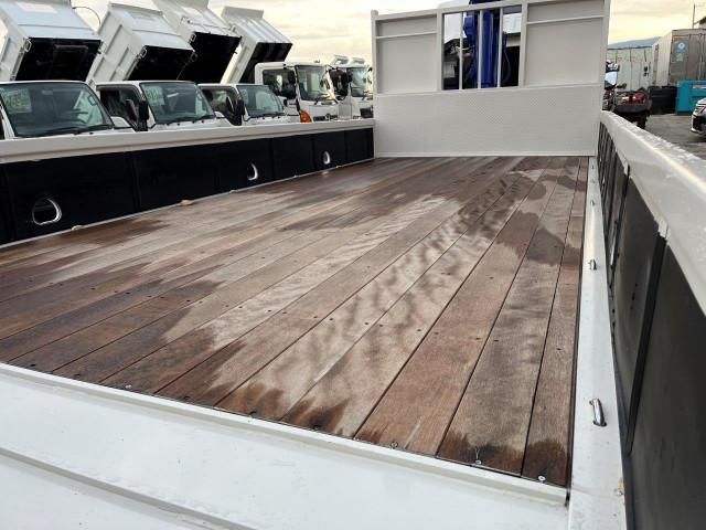 ISUZU FORWARD 2011 Image 31