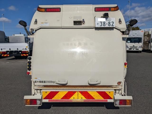 HINO DUTRO 2017 Image 31