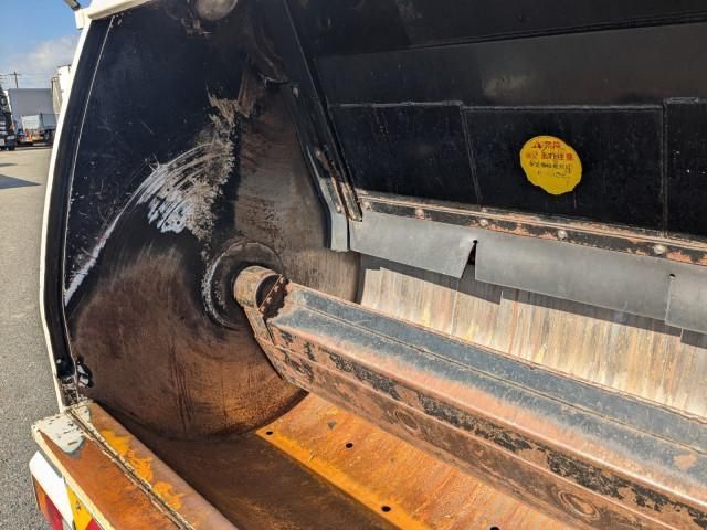 HINO DUTRO 2017 Image 31