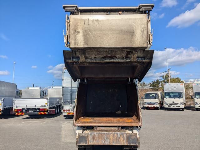 HINO DUTRO 2017 Image 31