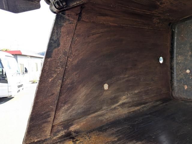 HINO DUTRO 2017 Image 31