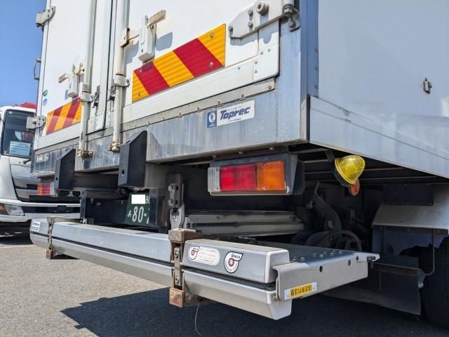 MITSUBISHI CANTER 2016 Image 31