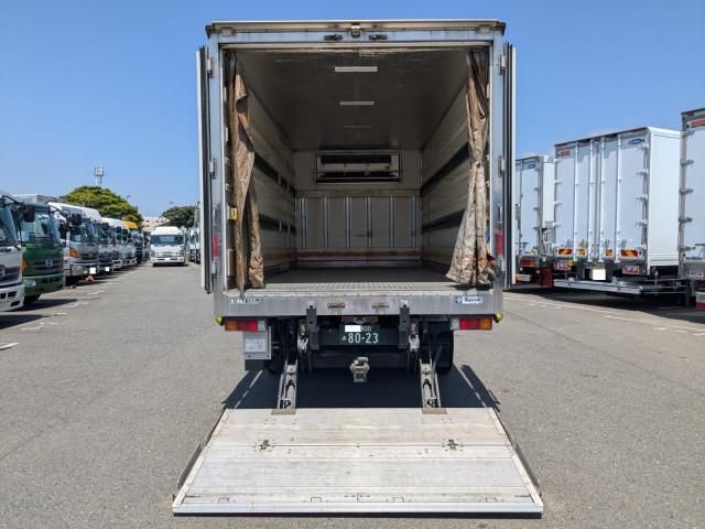 MITSUBISHI CANTER 2016 Image 31