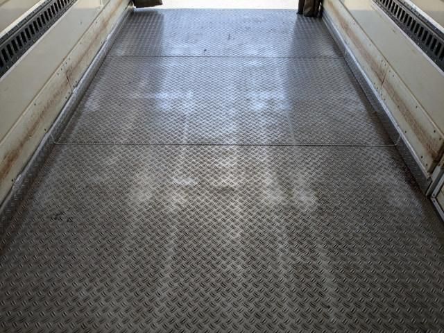 MITSUBISHI CANTER 2016 Image 31