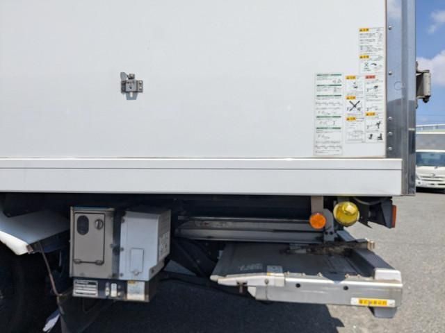 MITSUBISHI CANTER 2016 Image 31