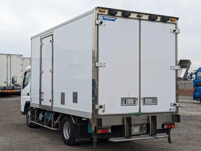 MITSUBISHI CANTER 2016 Image 31