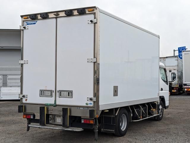 MITSUBISHI CANTER 2016 Image 31