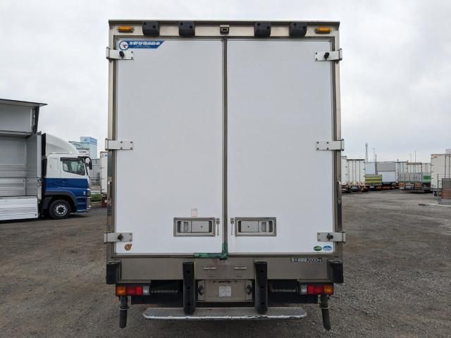 MITSUBISHI CANTER 2016 Image 31