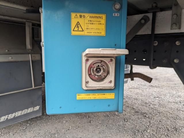 MITSUBISHI CANTER 2016 Image 31