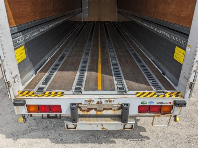 HINO PROFIA 2017 Image 31