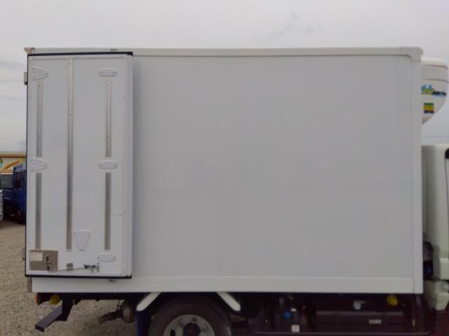 MITSUBISHI CANTER 2024 Image 31