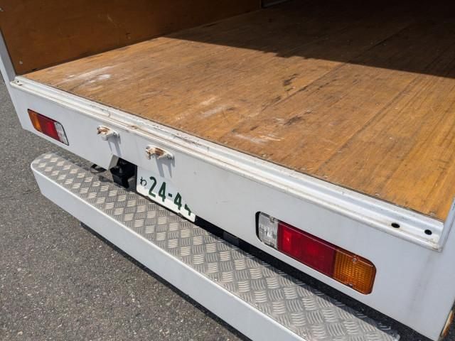 HINO DUTRO 2022 Image 31