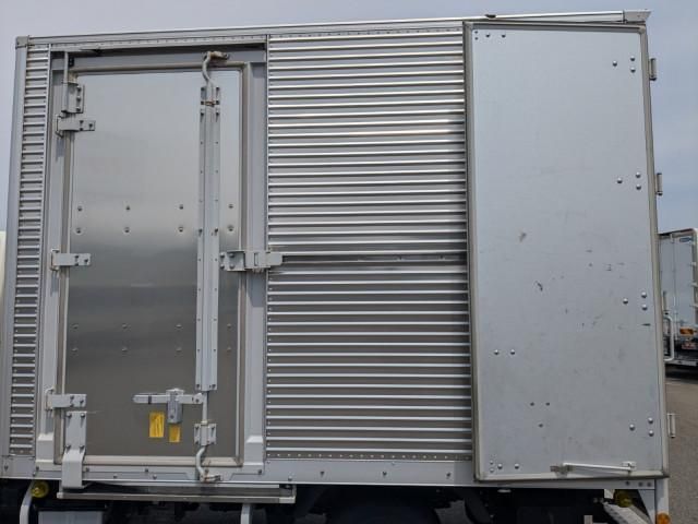 HINO DUTRO 2022 Image 31