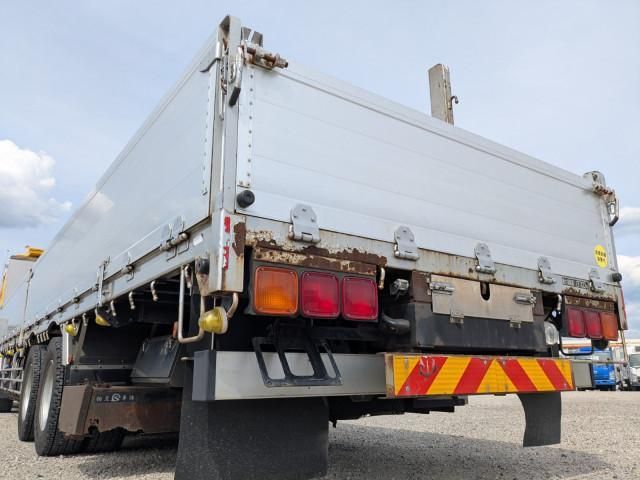 HINO PROFIA 2014 Image 31