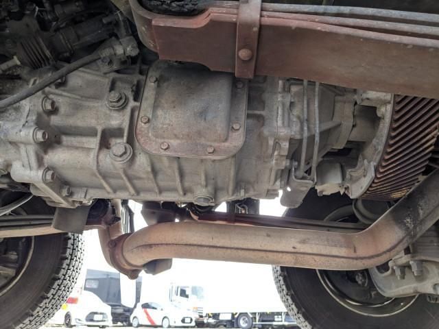 HINO PROFIA 2014 Image 31