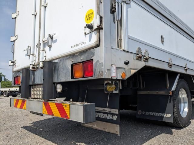 ISUZU FORWARD 2017 Image 31