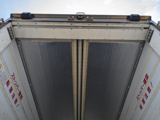 ISUZU FORWARD 2017 Image 31