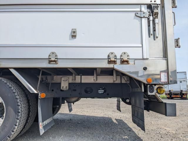 ISUZU FORWARD 2017 Image 31