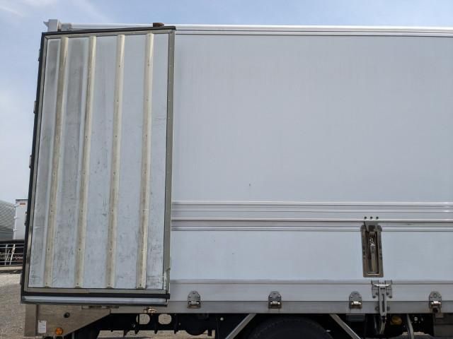 ISUZU FORWARD 2017 Image 31