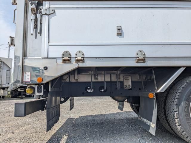 ISUZU FORWARD 2017 Image 31