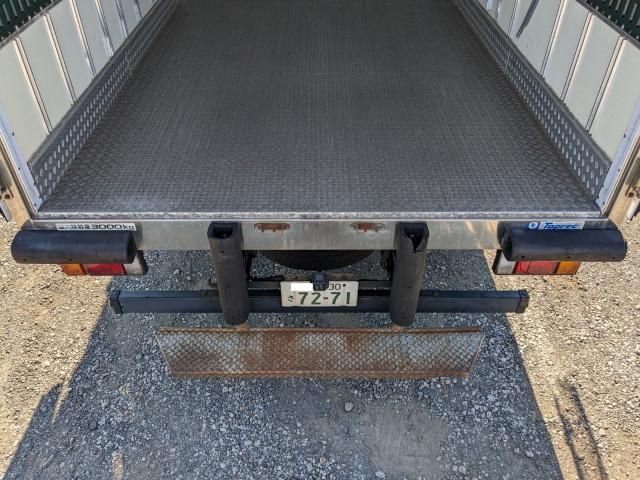 ISUZU ELF 2013 Image 31