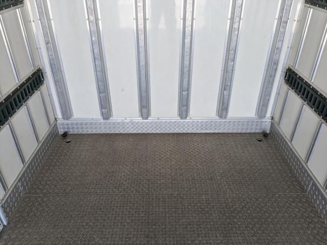 ISUZU ELF 2013 Image 31